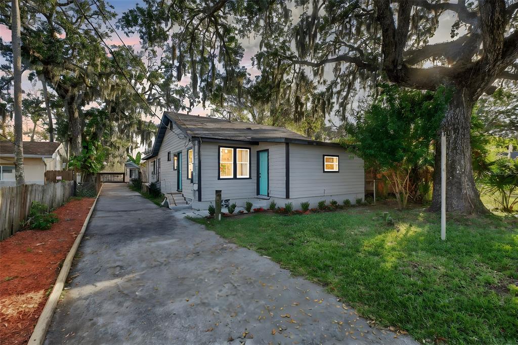 Property for sale at 115 PALM PLACE, DAYTONA BEACH, FL, 32114