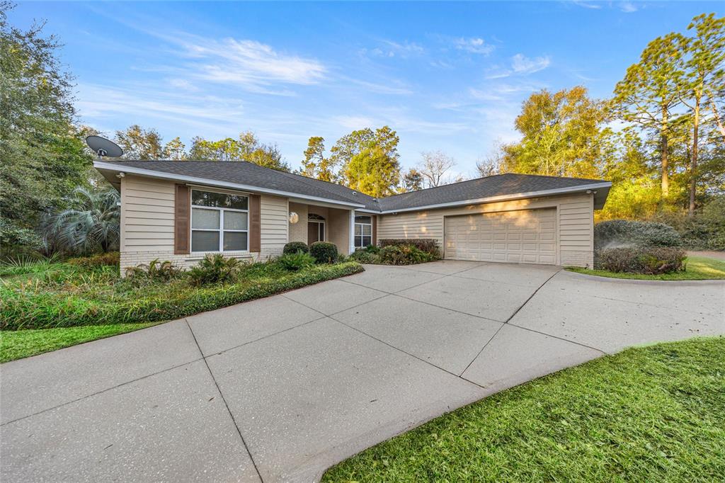 Property for sale at 20698 SW 93RD LANE ROAD, DUNNELLON, FL, 34431