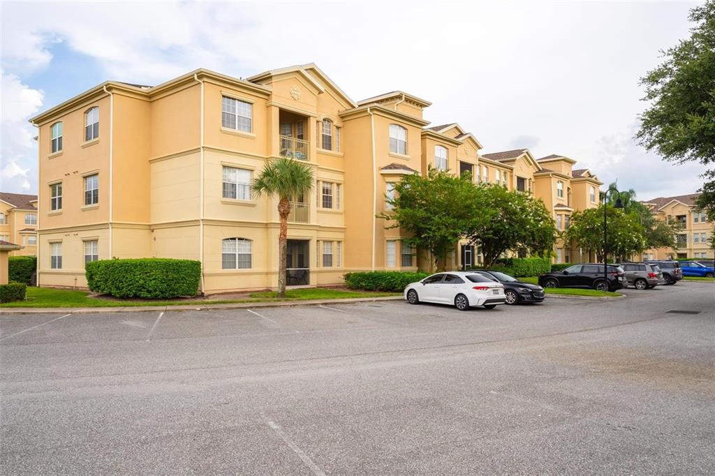 Property for sale at 709 TERRACE RIDGE CIRCLE UNIT 709, DAVENPORT, FL, 33896