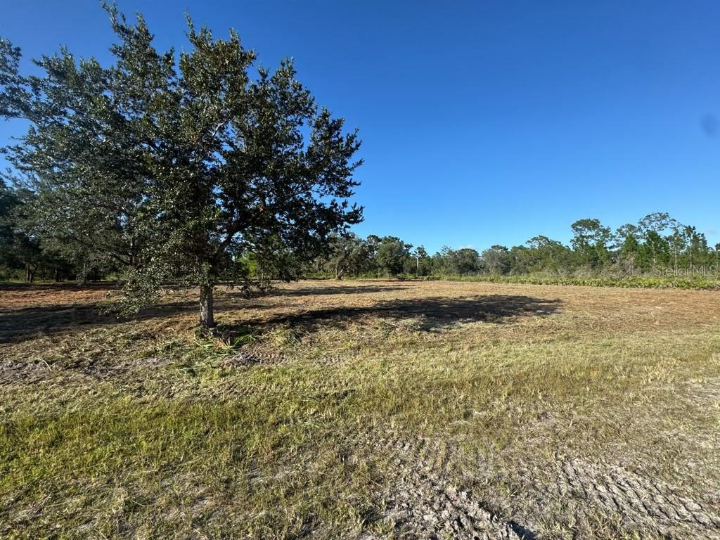 Property for sale at 622 PALM AVENUE, INDIAN LAKE ESTATES, FL, 33855