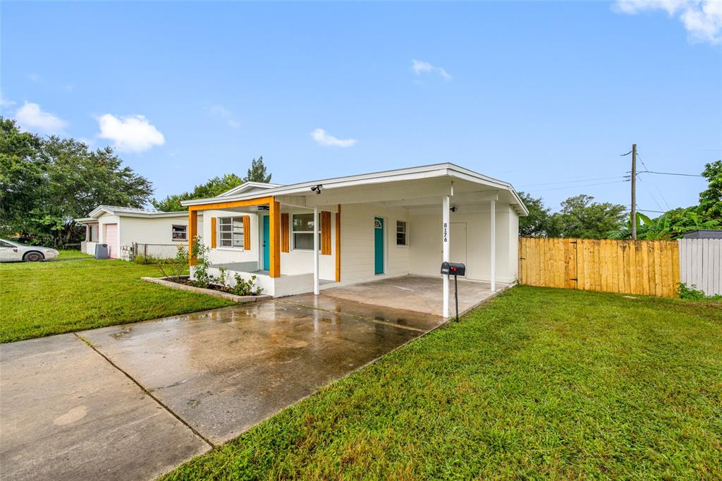 Property for sale at 8176 65TH STREET N, PINELLAS PARK, FL, 33781