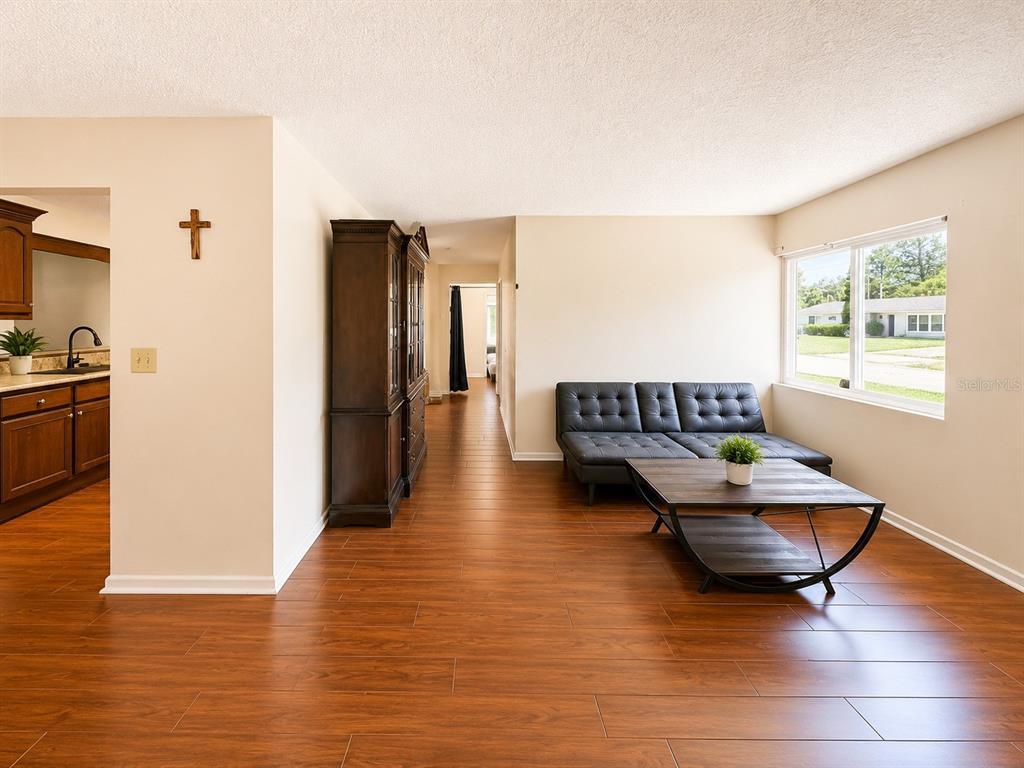 Property for sale at 934 HILLWOOD DR, DUNEDIN, FL, 34698