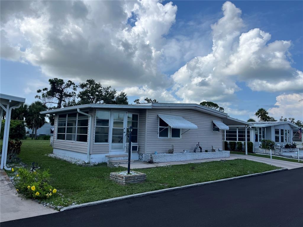 Property for sale at 806 JOLANDA CIRCLE, VENICE, FL, 34285