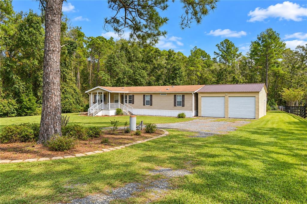 Property for sale at 5125 NE COUNTY ROAD 1469, HAWTHORNE, FL, 32640