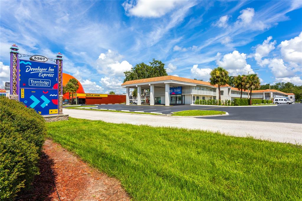 Property for sale at 5367 W IRLO BRONSON MEMORIAL HIGHWAY UNIT 2-219, KISSIMMEE, FL, 34746