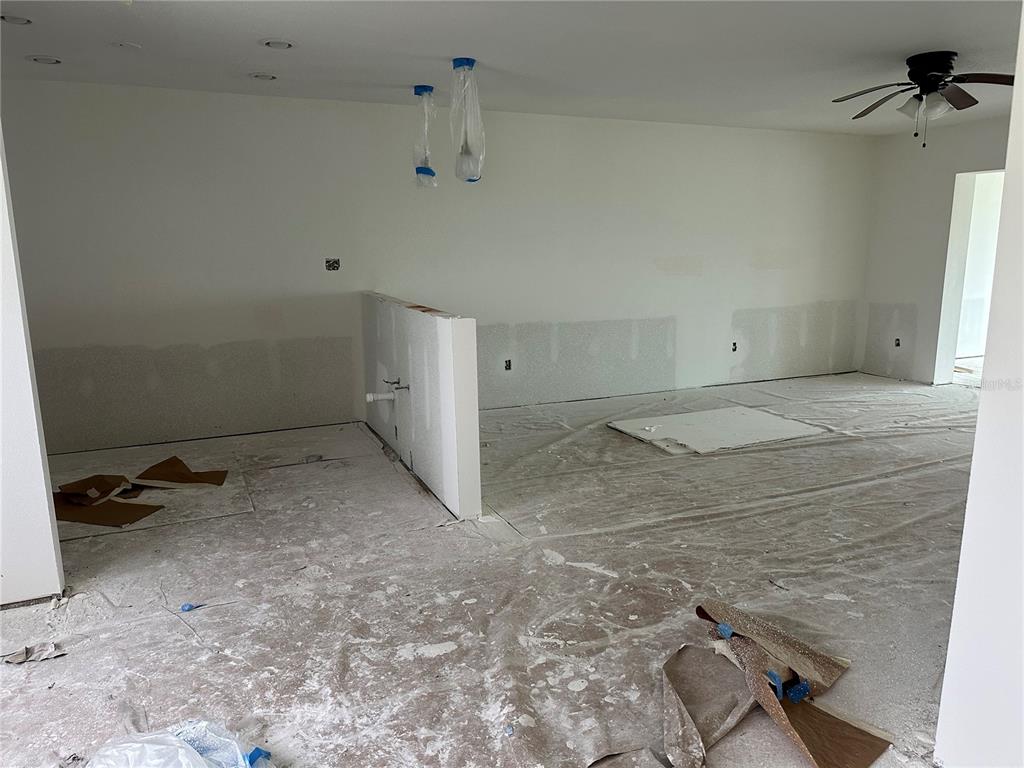 Property for sale at 11255 W BAYSHORE DRIVE UNIT 81, CRYSTAL RIVER, FL, 34429