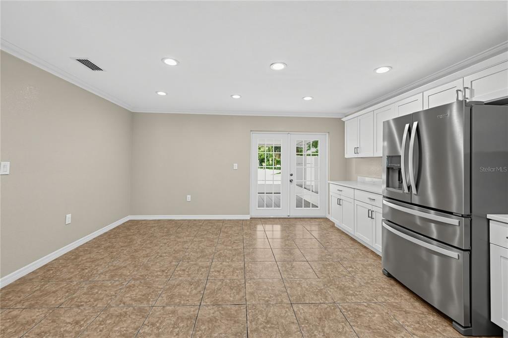 Property for sale at 915 SEMINOLE BOULEVARD, TARPON SPRINGS, FL, 34689