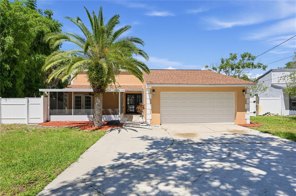 Property for sale at 915 SEMINOLE BOULEVARD, TARPON SPRINGS, FL, 34689