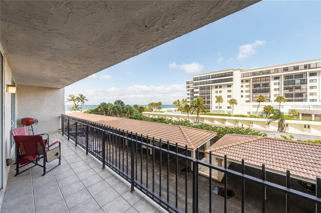 Property for sale at 1212 BENJAMIN FRANKLIN DRIVE UNIT 206, SARASOTA, FL, 34236