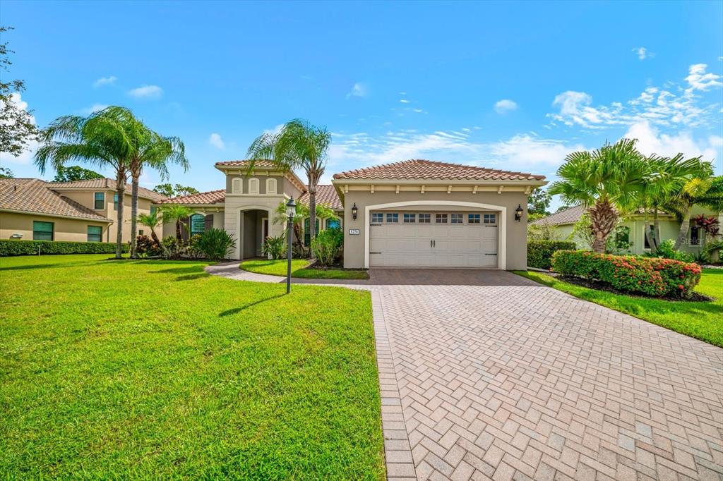 Property for sale at 8256 LARKSPUR CIRCLE, SARASOTA, FL, 34241