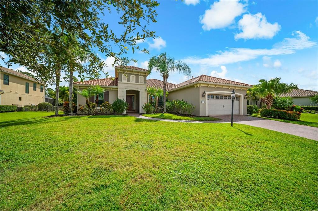 Property for sale at 8256 LARKSPUR CIRCLE, SARASOTA, FL, 34241