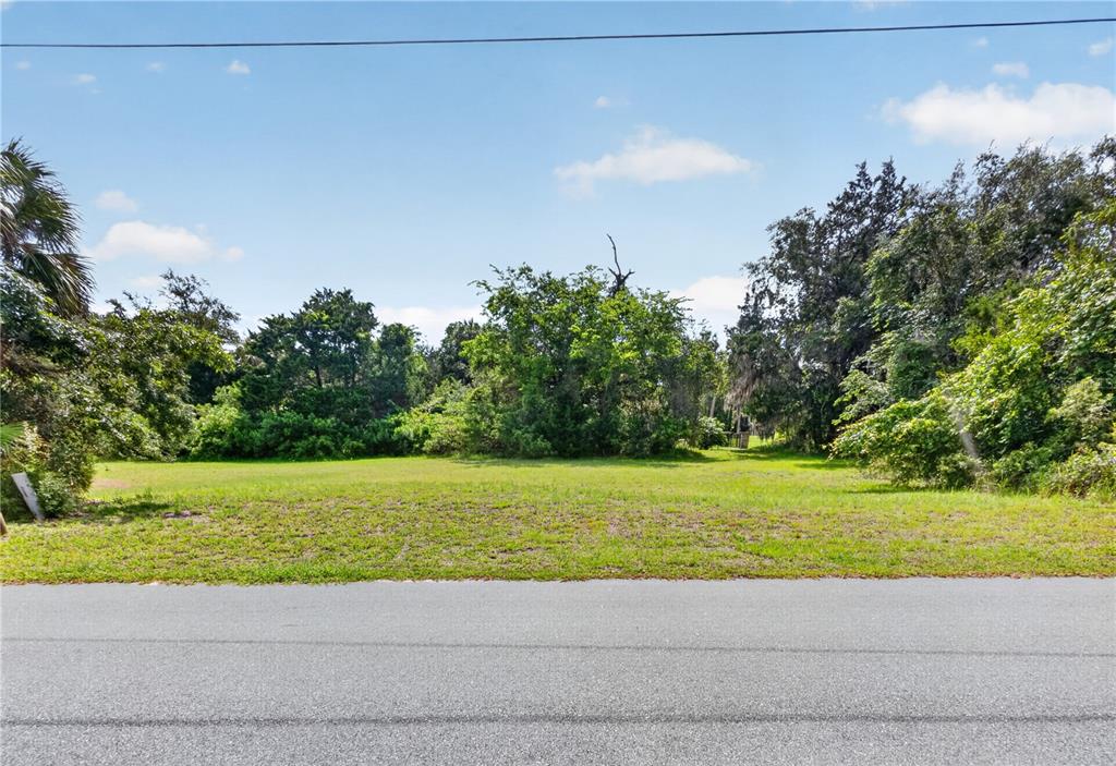 Property for sale at 4540 S SAWGRASS CIRCLE, HOMOSASSA, FL, 34448
