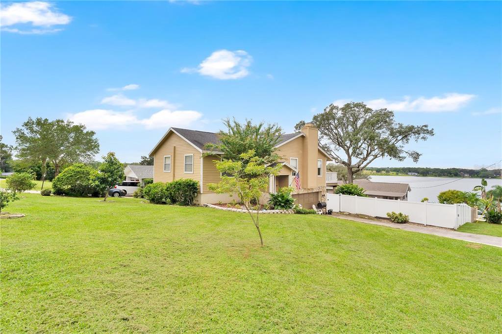 Property for sale at 2202 TOPPING PLACE, EUSTIS, FL, 32726