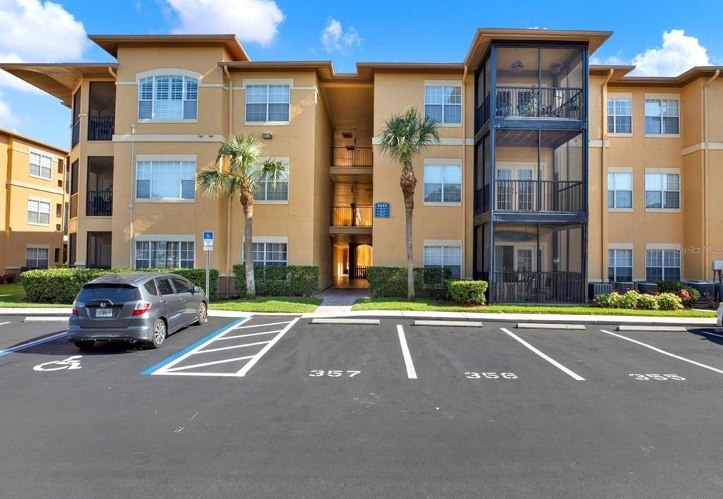 Property for sale at 4333 BAYSIDE VILLAGE DRIVE UNIT 229, TAMPA, FL, 33615