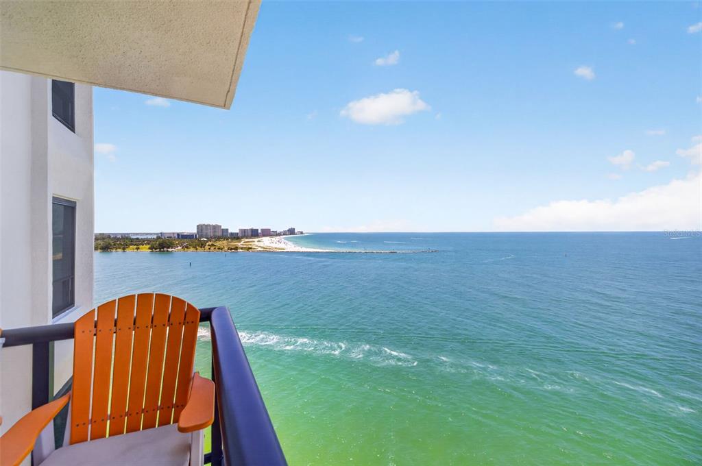 Property for sale at 440 S GULFVIEW BOULEVARD UNIT 1407, CLEARWATER, FL, 33767