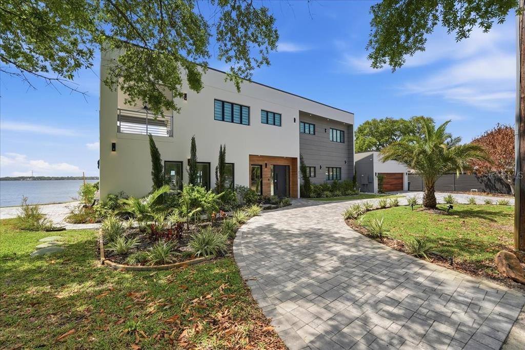 Property for sale at 2175 S TROPICAL TRAIL, MERRITT ISLAND, FL, 32952
