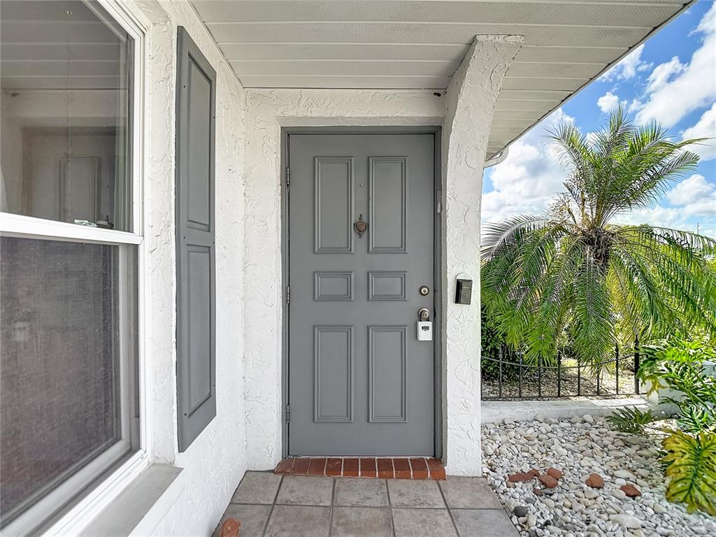 Property for sale at 905 BLUEWATER DRIVE, SUN CITY CENTER, FL, 33573