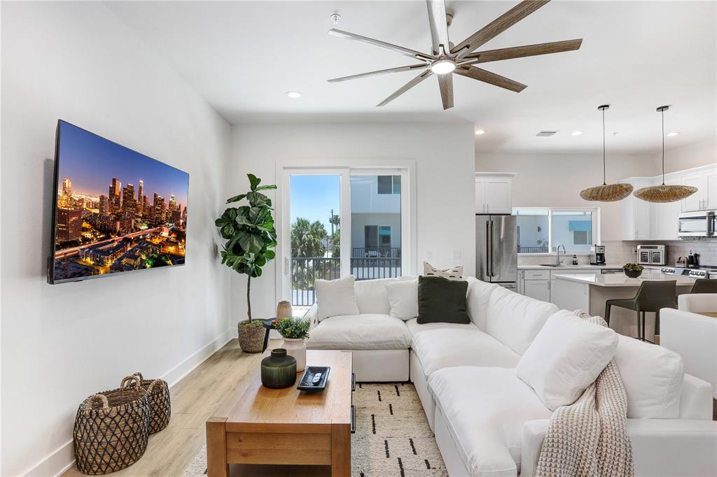 Property for sale at 15405 GULF BOULEVARD UNIT B4, ST PETERSBURG, FL, 33708