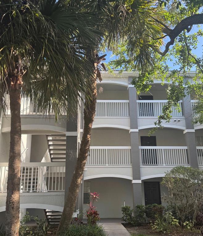 Property for sale at 13953 FAIRWAY ISLAND DRIVE UNIT 633, ORLANDO, FL, 32837
