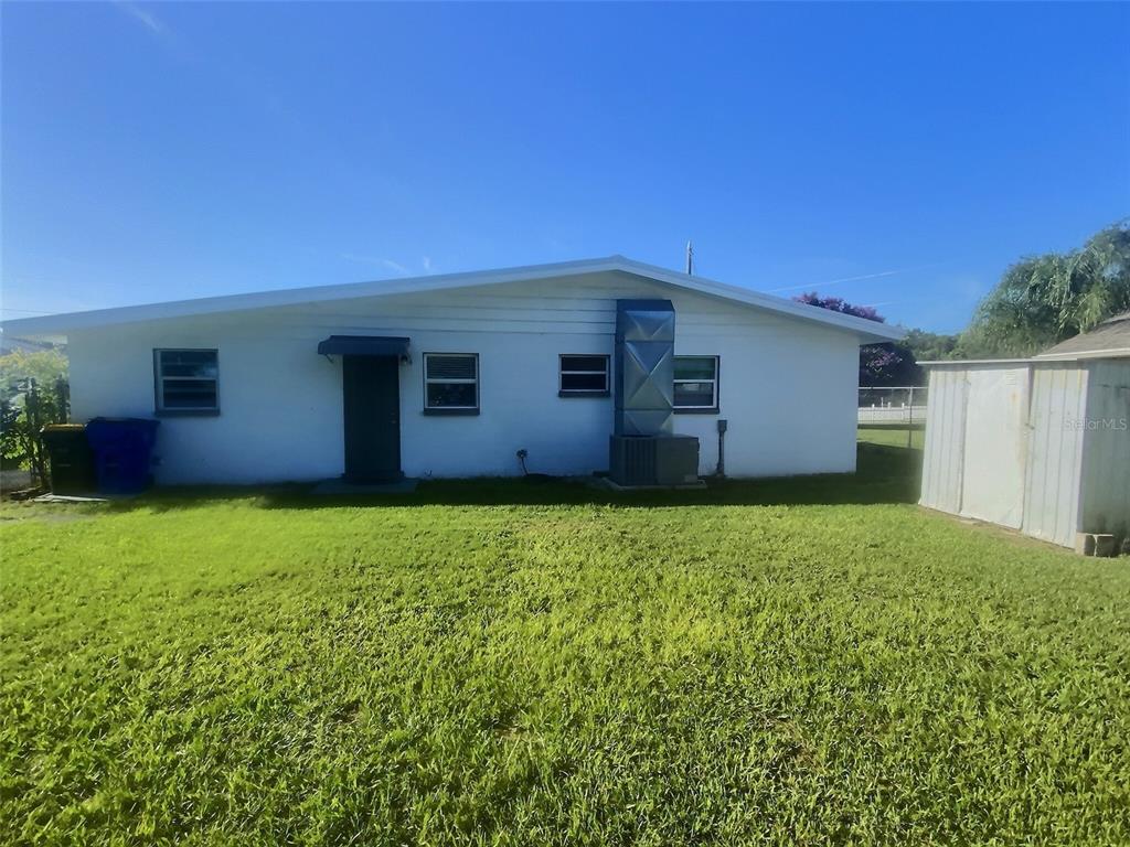 Property for sale at 1334 SUNSET DRIVE, SEBRING, FL, 33870