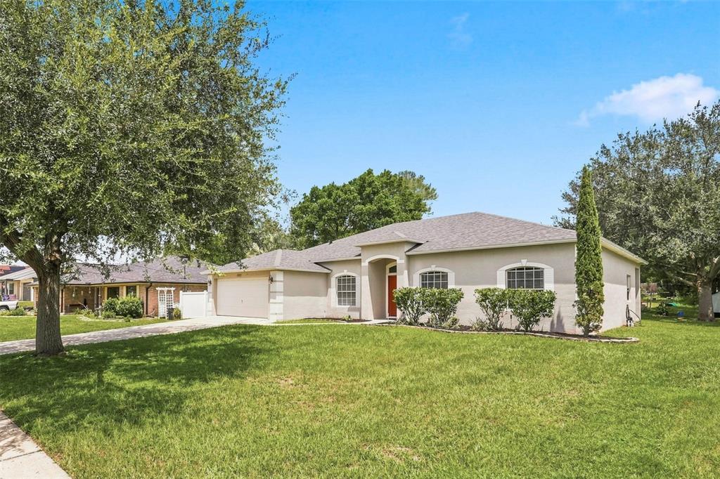 Property for sale at 1955 LINDHURST AVENUE, DELTONA, FL, 32725