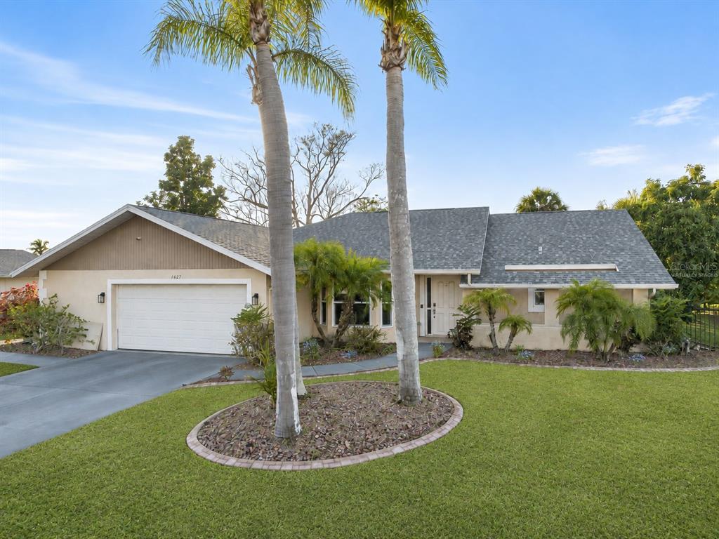 Property for sale at 1627 DEL MONTE COURT, VENICE, FL, 34293