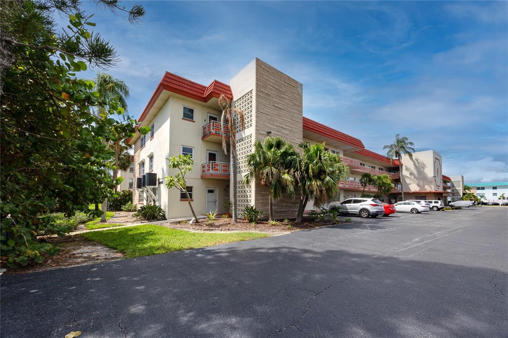 Property for sale at 5840 30TH AVENUE S UNIT 201, GULFPORT, FL, 33707