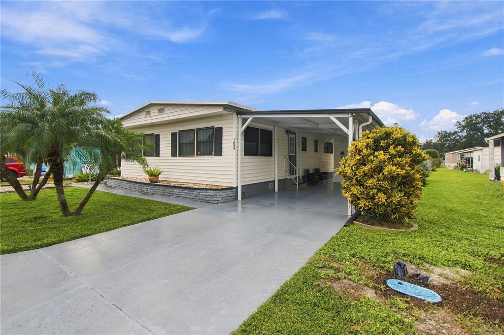 Property for sale at 104 52ND AVENUE PLAZA E, BRADENTON, FL, 34203