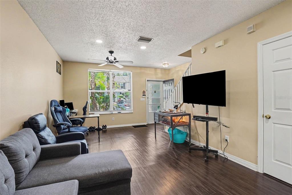 Property for sale at 6236 OSPREY LAKE CIRCLE, RIVERVIEW, FL, 33578