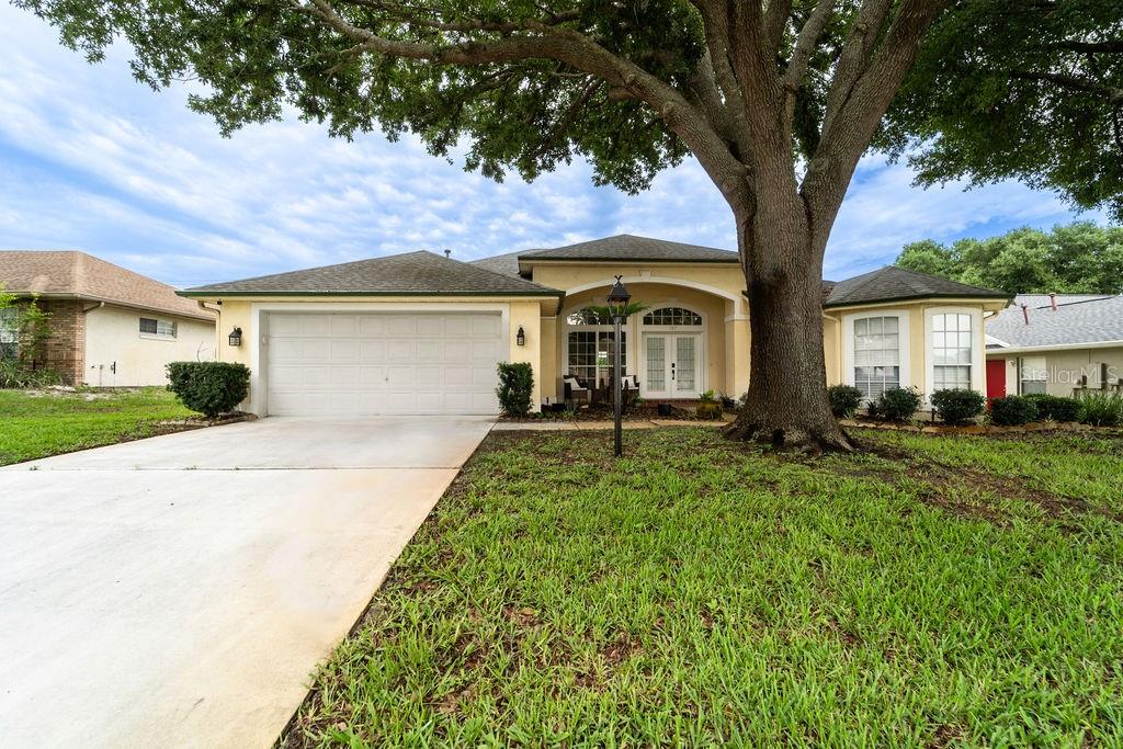 Property for sale at 107 NEEDLEWOOD LOOP, DEBARY, FL, 32713