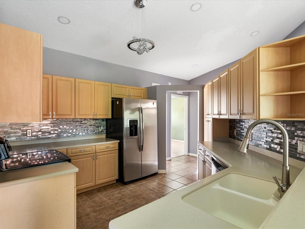 Property for sale at 5336 EDGEWATER WAY UNIT 11, OXFORD, FL, 34484