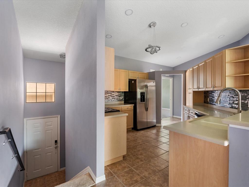 Property for sale at 5336 EDGEWATER WAY UNIT 11, OXFORD, FL, 34484