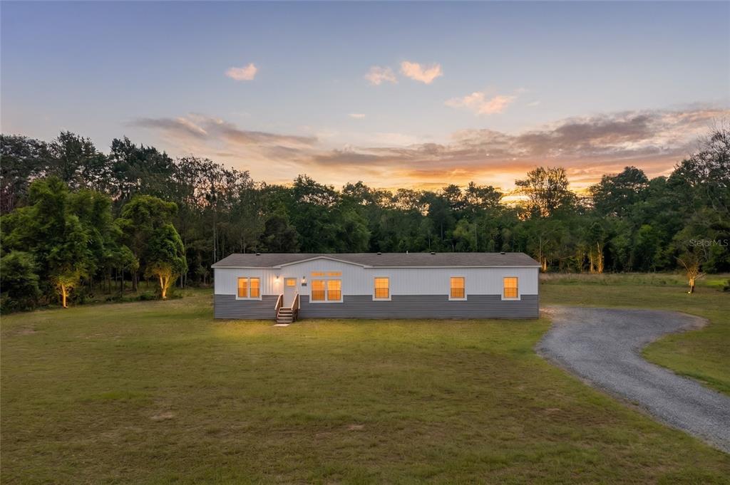 Property for sale at 2362 NE COUNTY ROAD 1469, HAWTHORNE, FL, 32640