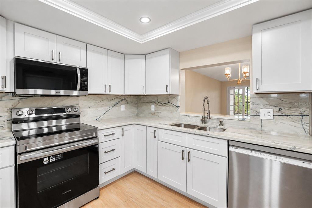 Property for sale at 3062 EASTLAND BOULEVARD UNIT 313, CLEARWATER, FL, 33761