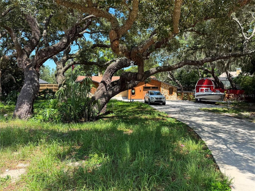 Property for sale at 325 GULFPORT LANE, SPRING HILL, FL, 34608