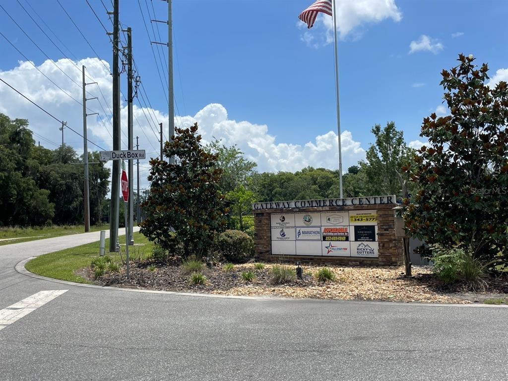 Property for sale at 1080 DUCK BOX ROAD, UMATILLA, FL, 32784