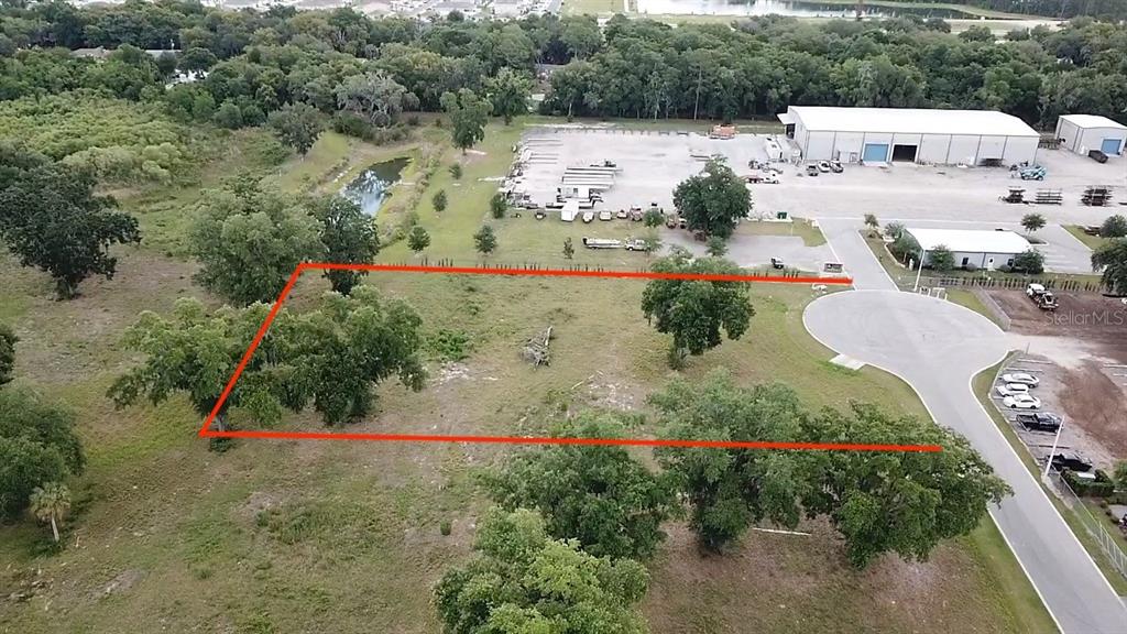 Property for sale at 1080 DUCK BOX ROAD, UMATILLA, FL, 32784