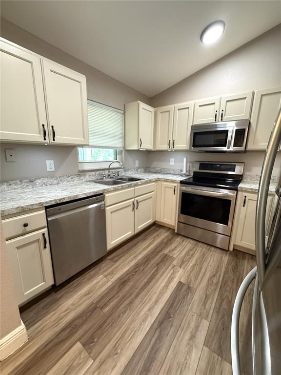 Property for sale at 10 EMERALD TRAIL, OCALA, FL, 34472