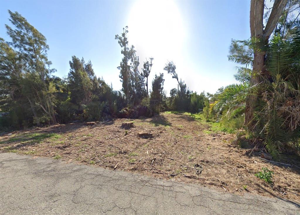 Property for sale at 250 WASHINGTON AVENUE, ENGLEWOOD, FL, 34223