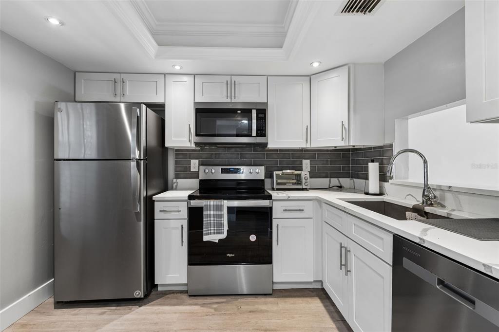 Property for sale at 2460 NORTHSIDE DRIVE UNIT 604, CLEARWATER, FL, 33761