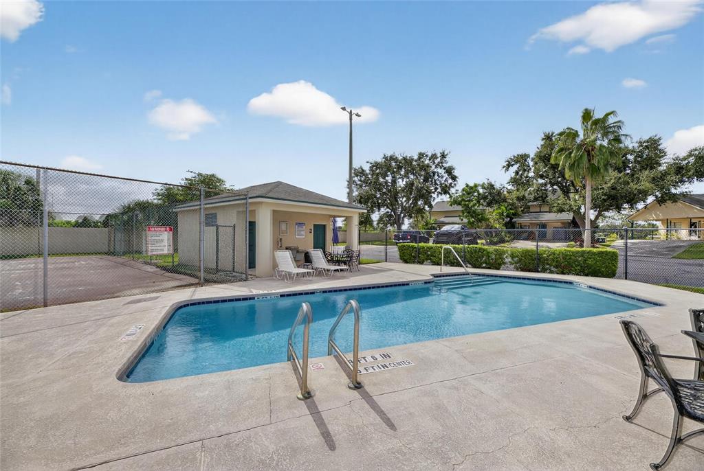Property for sale at 620 YARDARM DRIVE UNIT 10, APOLLO BEACH, FL, 33572