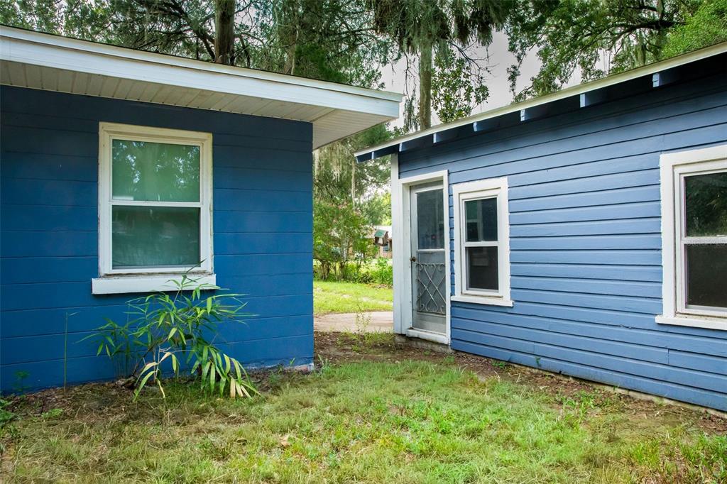 Property for sale at 900 KENTUCKY BOULEVARD, EUSTIS, FL, 32726