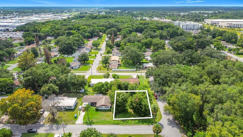 Property for sale at 950 PINEDALE AVENUE, ORLANDO, FL, 32808