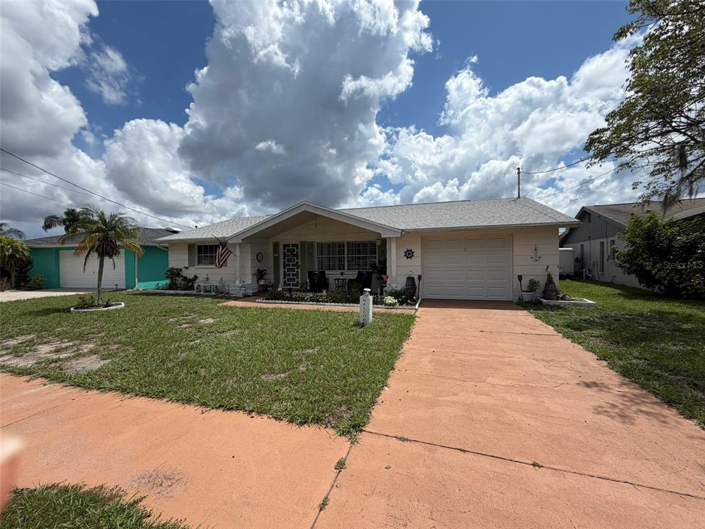 Property for sale at 1332 FLOTILLA DRIVE, HOLIDAY, FL, 34690