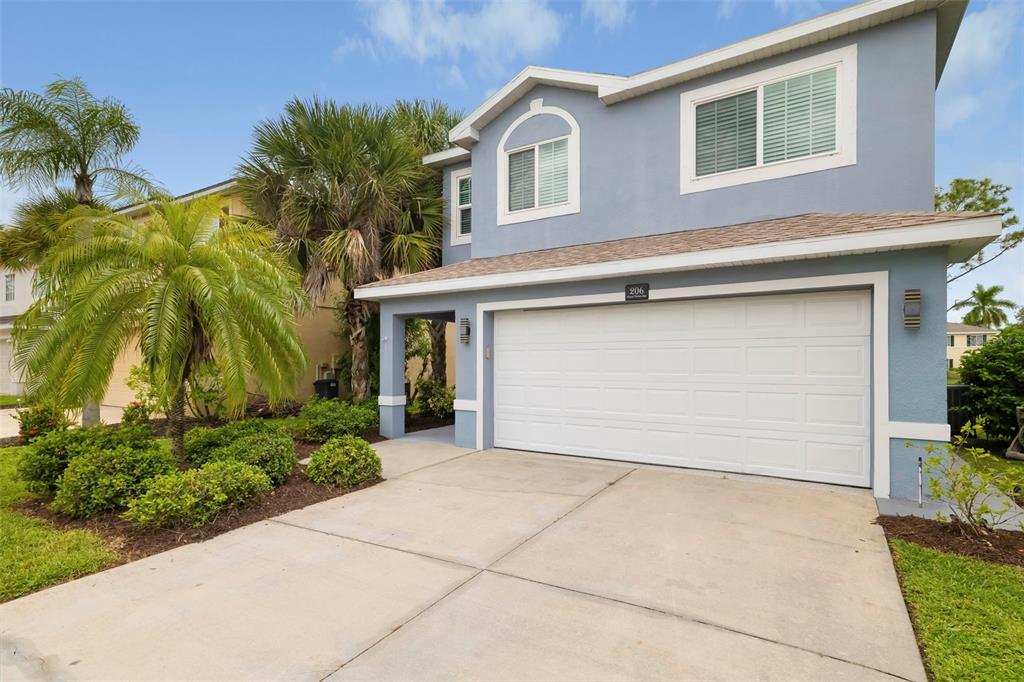Property for sale at 206 BEACON HARBOUR LOOP, BRADENTON, FL, 34212