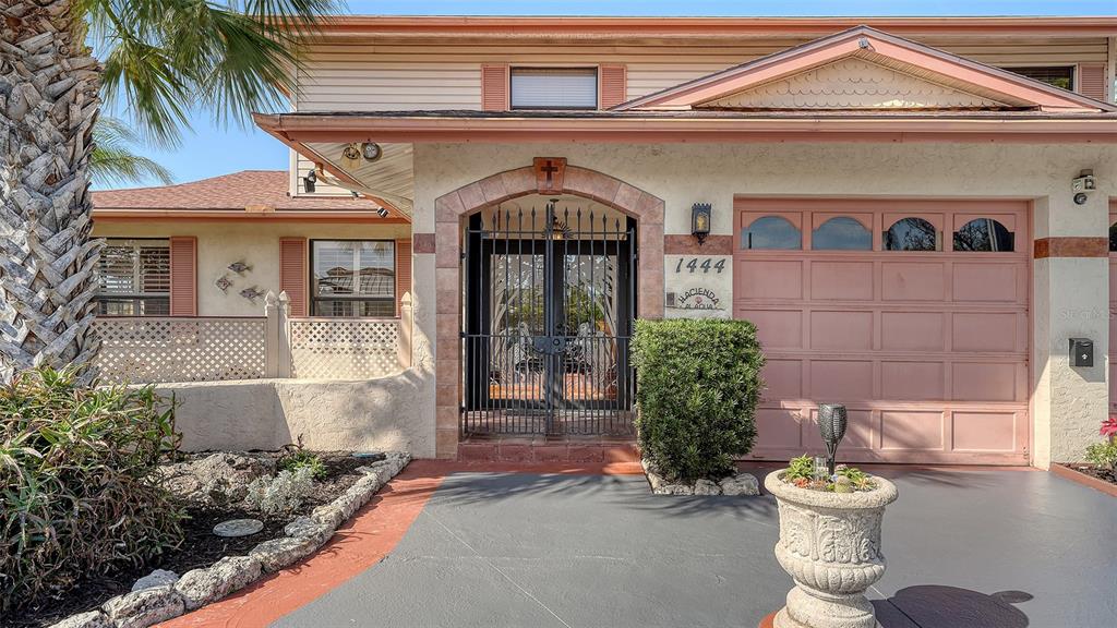 Property for sale at 1444 RIDGEWOOD LANE, SARASOTA, FL, 34231