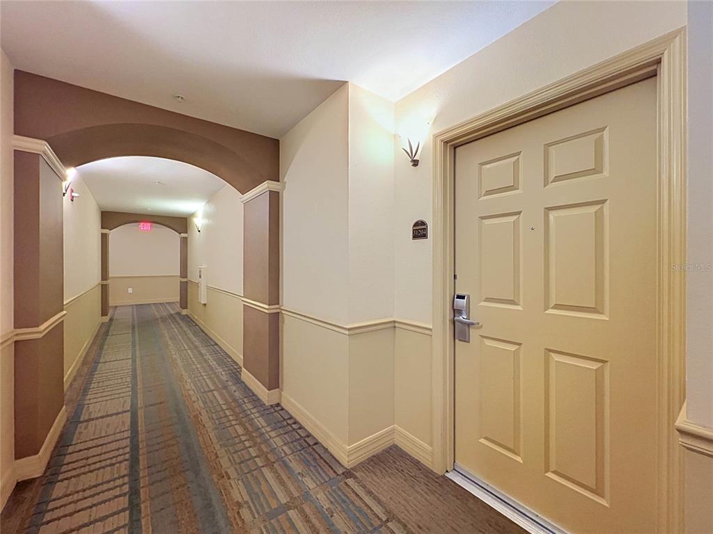 Property for sale at 8101 RESORT VILLAGE DRIVE UNIT 31204, ORLANDO, FL, 32821