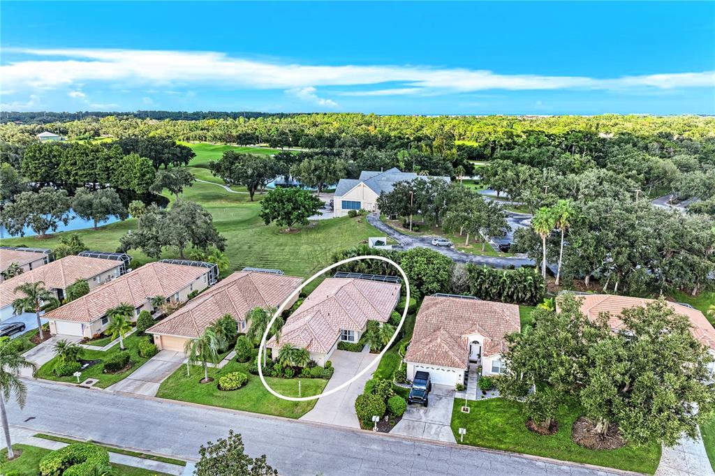 Property for sale at 6622 OAKBROOKE CIRCLE, BRADENTON, FL, 34202