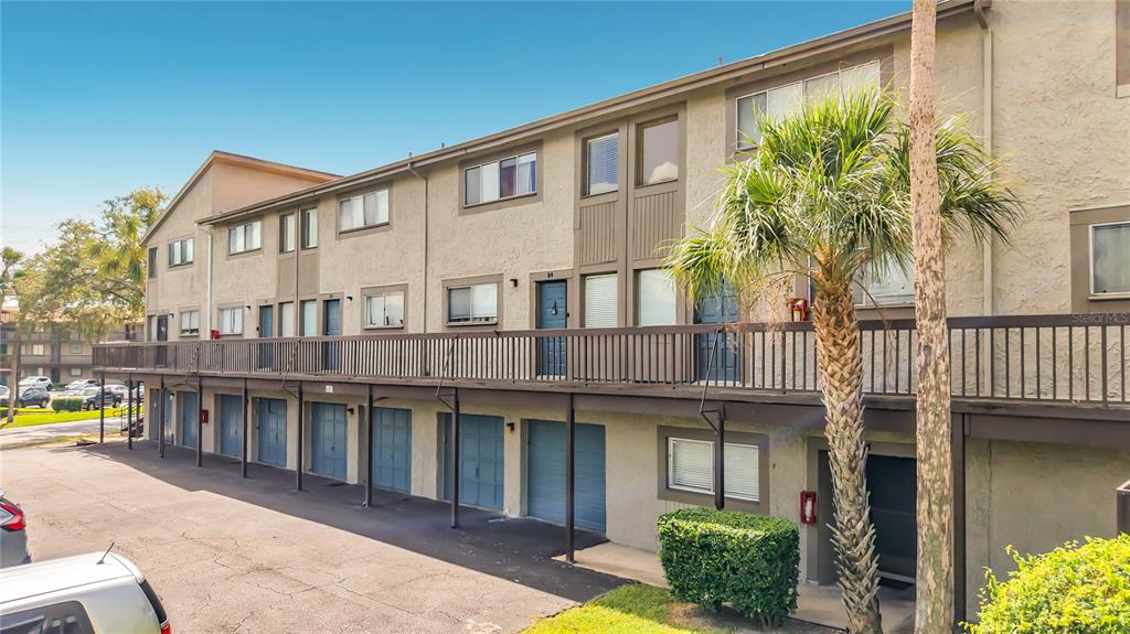 Property for sale at 6305 NEWTOWN CIRCLE UNIT 5B4, TAMPA, FL, 33615