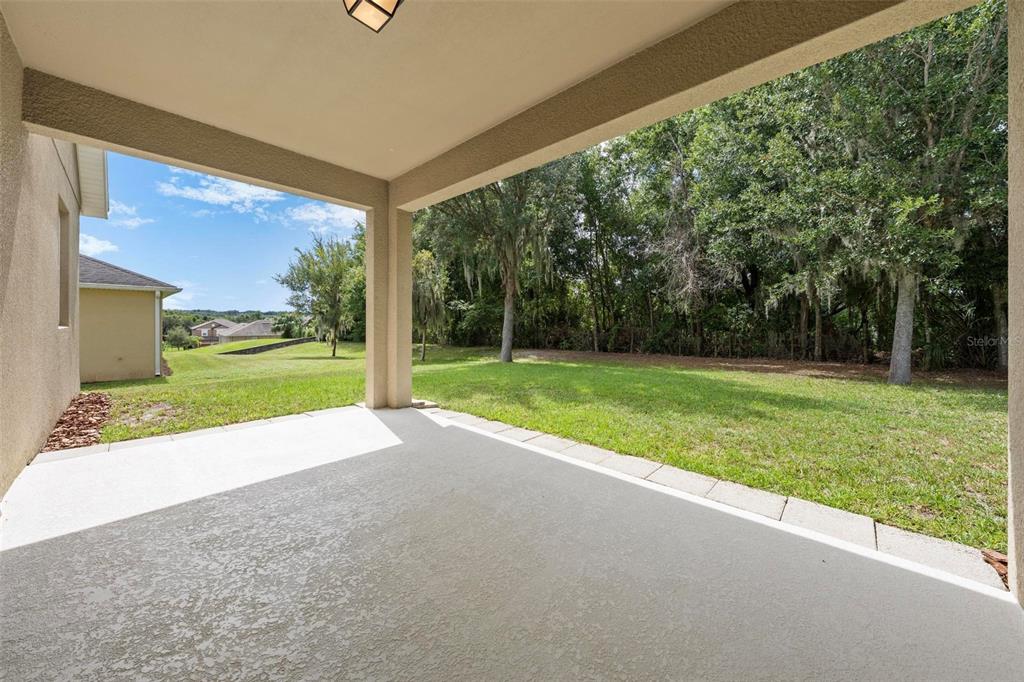 Large lanai